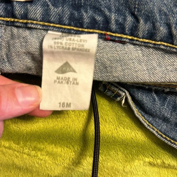 Well Loved Vintage Levi Low Flare Jeans Sz 16 - Picture 4 of 11
